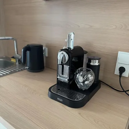 Helles Wiesbaden Mainz Ffm 2 Schlafzimmer Apartment *